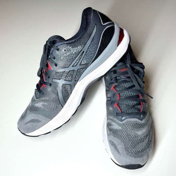 Asics Men’s Gel- Nimbus 23 Gray and Red athletic Running Shoes Size- 11.5 - Picture 5 of 11